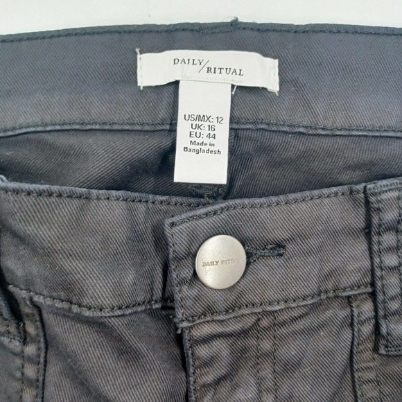 Daily Ritual Black Zip Ankle Slim Fit Jeans Size 12 - Picture 8 of 9